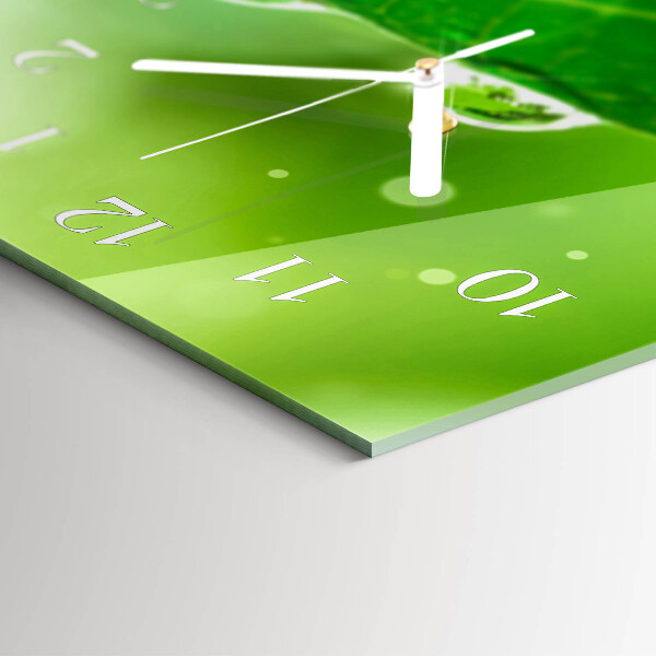 Reloj horizontal Rocío Sobre Una Hoja