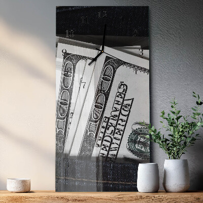 Reloj rectangular billetes