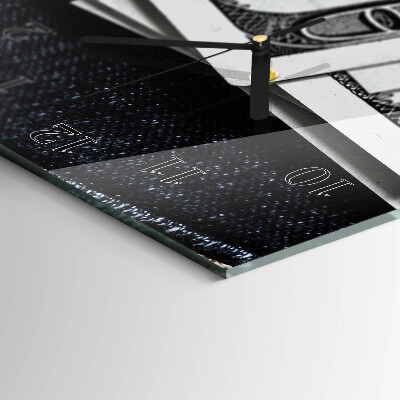 Reloj rectangular billetes