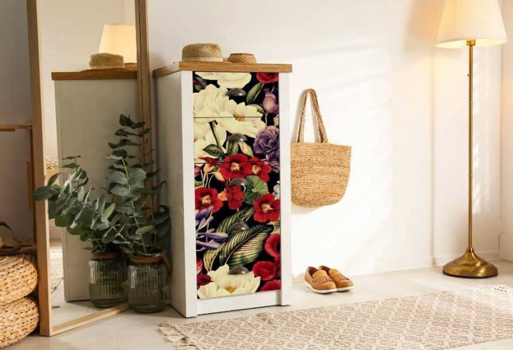 Papel pintado fotográfico para una cómoda.